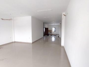 Disewakan Gudang dan Ruko Kondis Kosong siap pakai