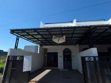 RUMAH MEZANIN DEKAT OERR,GUNUNG ANYAR TAMBAK