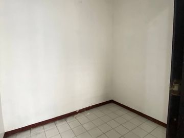 Rumah Wisata Bukit Mas Royal Palais Surabaya Murah SAM.YA6035