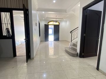Rumah Wisata Bukit Mas Royal Palais Surabaya Murah SAM.YA6035