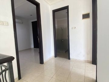 Rumah Wisata Bukit Mas Royal Palais Surabaya Murah SAM.YA6035