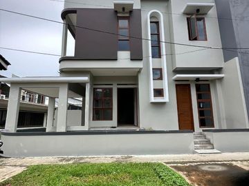 Dijual Rumah Baru Posisi Hook Siap Huni di Graha Bintaro Tangsel RN-16435