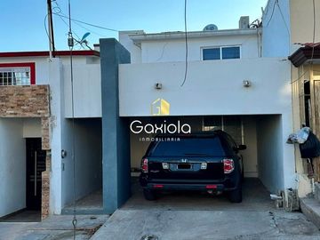 Se VENDE Casa ubicada en Lomas del sol