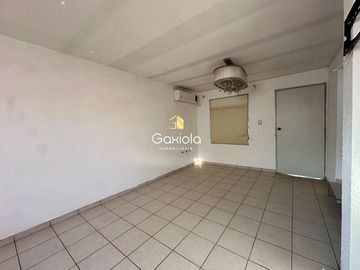 Se VENDE Casa ubicada en Lomas del sol