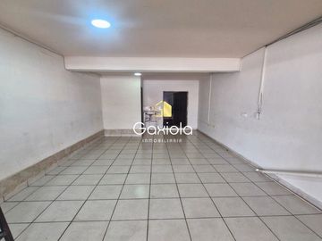 Se RENTAN 2 Locales ubicados sobre blvd Madero. Col Las Vegas