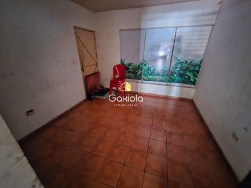 Se RENTAN 2 Locales ubicados sobre blvd Madero. Col Las Vegas