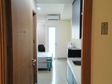 Disewakan Apartemen B Res Dekat Kampus Prasetiya Mulya, BSD City Ready 2 Unit