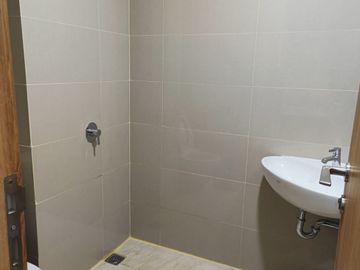 Disewakan Apartemen B Res Dekat Kampus Prasetiya Mulya, BSD City Ready 2 Unit