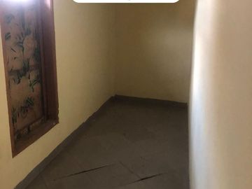 NASUTION, ARCAMANIK. RUKO 3 LANTAI LOKASI  STRATEGIS DI KOTA BANDUNG