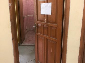 NASUTION, ARCAMANIK. RUKO 3 LANTAI LOKASI  STRATEGIS DI KOTA BANDUNG