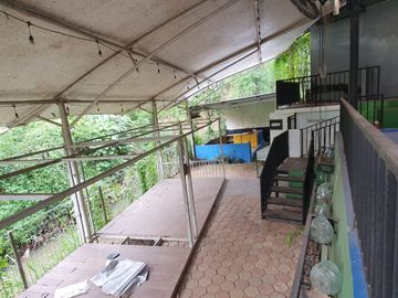 DISEWAKAN AREA EX RESTO DI RAFLESS HILLS CIBUBUR, HARJAMUKTI DEPOK