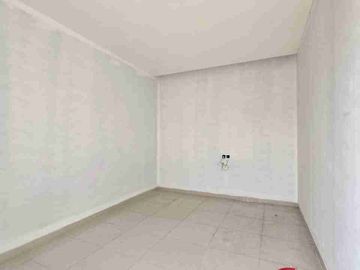 Rumah baru dalam komplek di Duren Sawit Jaktim