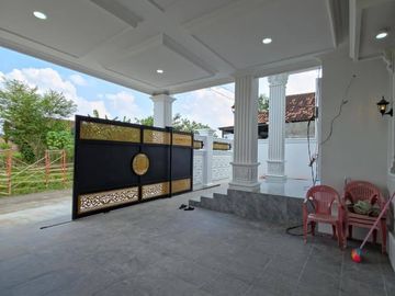 rumah besar labuhan dalam bandar lampung