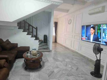 Rumah Mewah Full Furnished Selangkah ke pintu toll PuloGebang