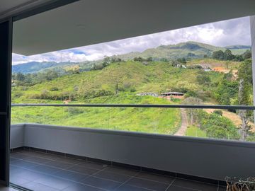 Apartamento en arriendo en El Salado, Envigado
