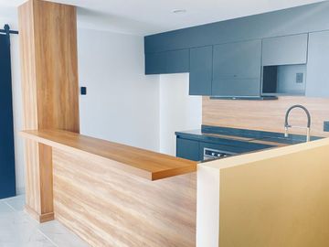 LUXURY APARTMENT, 2 RECAMARAS A TRES CUADRAS DE COLOSIO