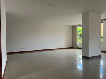 Apartamento en Venta en El Campestre, El Poblado