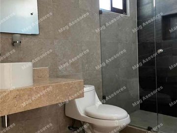 renta casa Áurea Resindencial
