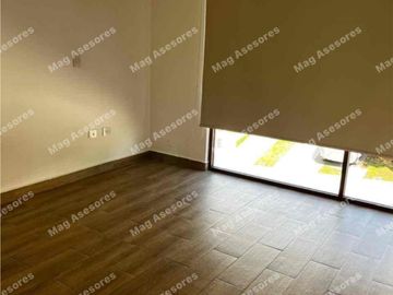 renta casa Áurea Resindencial