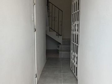 Rento loft de 1 recamara vacio con servicios incluidos muy cerca del Hospital Imss de la Margarita y del hospital regional militar en $6800