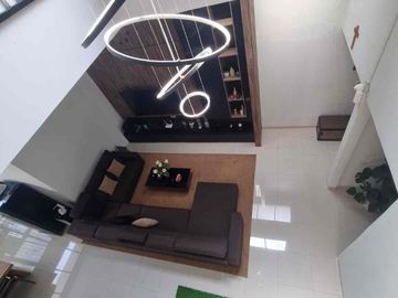 Jual Rumah Modern Furnish with pool di komplek pondok hijau bandung