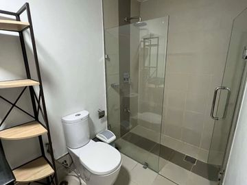 For Rent 1 Bedroom Furnished Two Serendra Sequoia Bgc Taguig