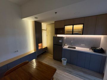 Disewa PIK 2 Apartemen Tokyo Riverside 2BR Uk. 36m2 Full Furnish (Siap Pakai !!)