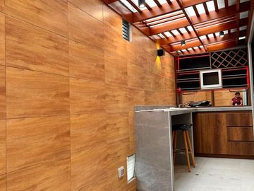 En Venta Hermoso Departamento de 100 m² + Cochera + Depósito, Ubicado en Primer Piso