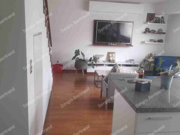 Alquilo Impecable Departamento Dúplex  2 Dormitorios ( Frente al Pentagónito) Zona A1 Chacarilla San Borja