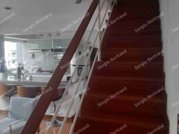 Alquilo Impecable Departamento Dúplex  2 Dormitorios ( Frente al Pentagónito) Zona A1 Chacarilla San Borja