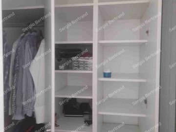 Alquilo Impecable Departamento Dúplex  2 Dormitorios ( Frente al Pentagónito) Zona A1 Chacarilla San Borja