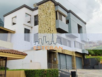 CASA EN REMATE CUMBRES 2 SECTOR MONTERREY NUEVO LEON