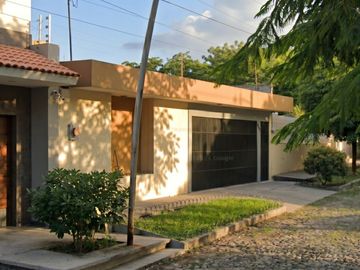 CASA EN VENTA EN INDEPENDENCIA, APATZINGAN DE LA CONSTITUCION, MICHOACAN