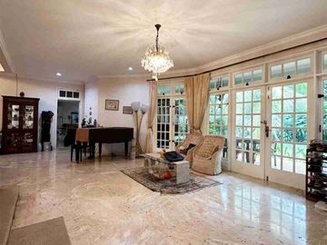 rumah mewah di area sriwijaya selong kebayoran baru jakarta selatan