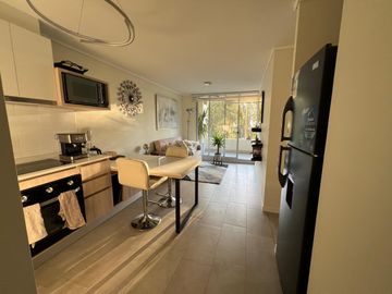 Departamento Semi Nuevo, Condominio Costa Algarrobo, Mirasol.