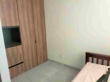 RENTO CASA AMUEBLADA EN FRACCIONAMIENTO NUEVO SALIDA A LEÓN, IRAPUATO, GUANAJUATO