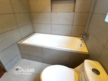 SE VENDE casa nueva de una planta 4d/3b Barrio san Joaquin La Serena