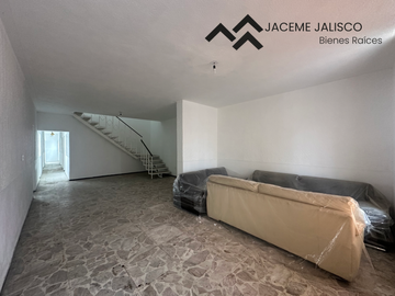 Casa en Venta Colonia Niños Héroes - IDEAL PARA OFICINA - Zona Manuel Avila Camacho y Lopez Mateos.