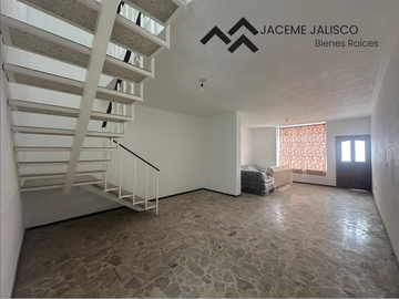 Casa en Venta Colonia Niños Héroes - IDEAL PARA OFICINA - Zona Manuel Avila Camacho y Lopez Mateos.