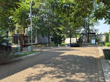 rumah hook disewakan di discovery amore luas dan homey near discovery alton