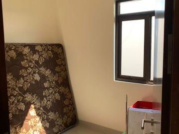 Dijual Rumah Unfurnished Siap Huni Minimalis Lokasi di Podomoro Park Cluster Padmagriya Bandung