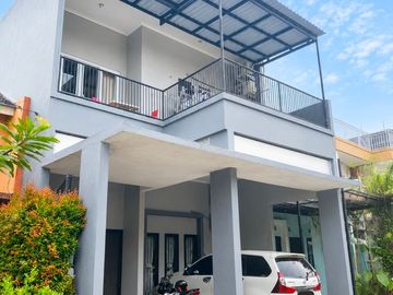 Dijual Rumah Nyaman Strategis LT 114 m², LB 240 m², 4 KT di Pondok Aren, Tangerang Selatan