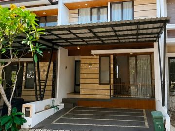 Rumah Bagus Nyaman LT 72 m², LB 96 m², 3 KT, Siap Huni! -  Serua Ciputat Tangerang Selatan