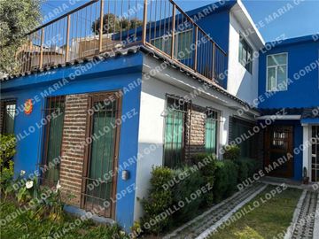 Rento habitación amueblada cerca de Av Las torres