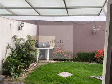 Casa en venta en residencial en Metepec