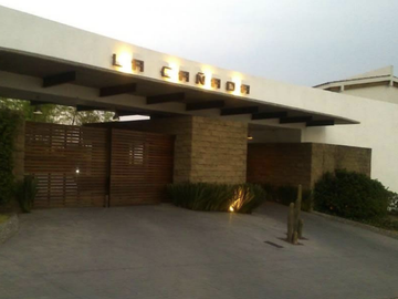 CASA EN REMATE UBICADA EN PRIVADA LA CAÑADA BOSQUE REAL HUIXQUILUCAN