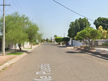 Hermosa casa en remate, calle Puebla, Zona Norte Obregon Sonora