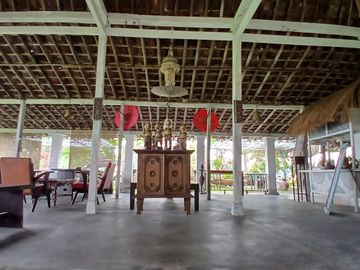Disewakan Ruang Usaha Estetik Konsep Alam Luas Istimewa di Jl Raya Solo-Tawangmangu Karangpandan Karanganyar