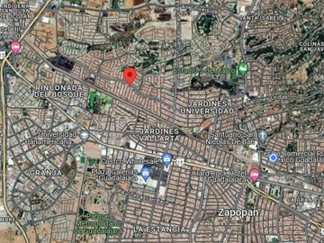 Oportunidad Casa de Remate Bancario !! Ave Naciones Unidas, Zapopan, Jal.