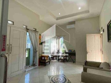 Jual Cepat Rumah Hoek Siap Huni 2 Lantai Di Bulevard Hijau Harapan Indah Bekasi